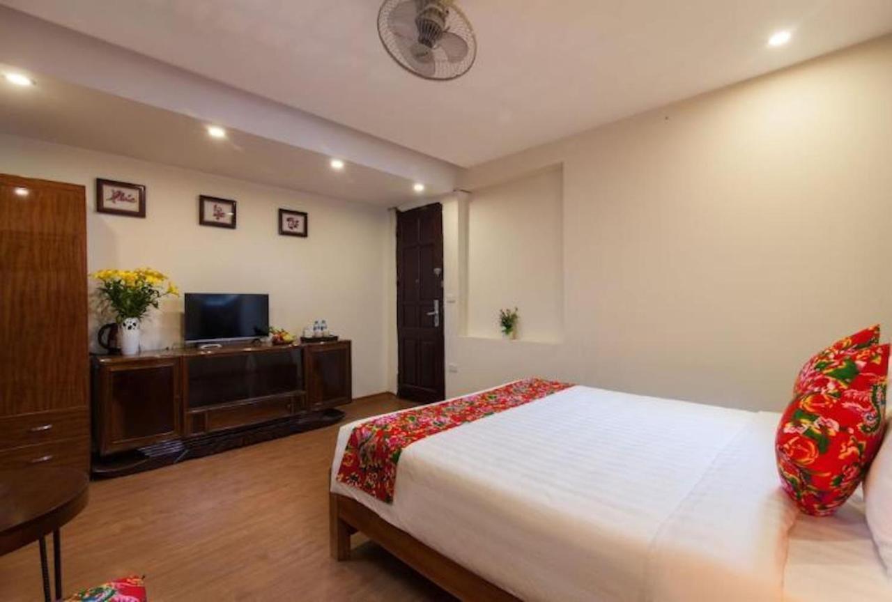 Dollar Homestay & Travel Hanoi Bagian luar foto