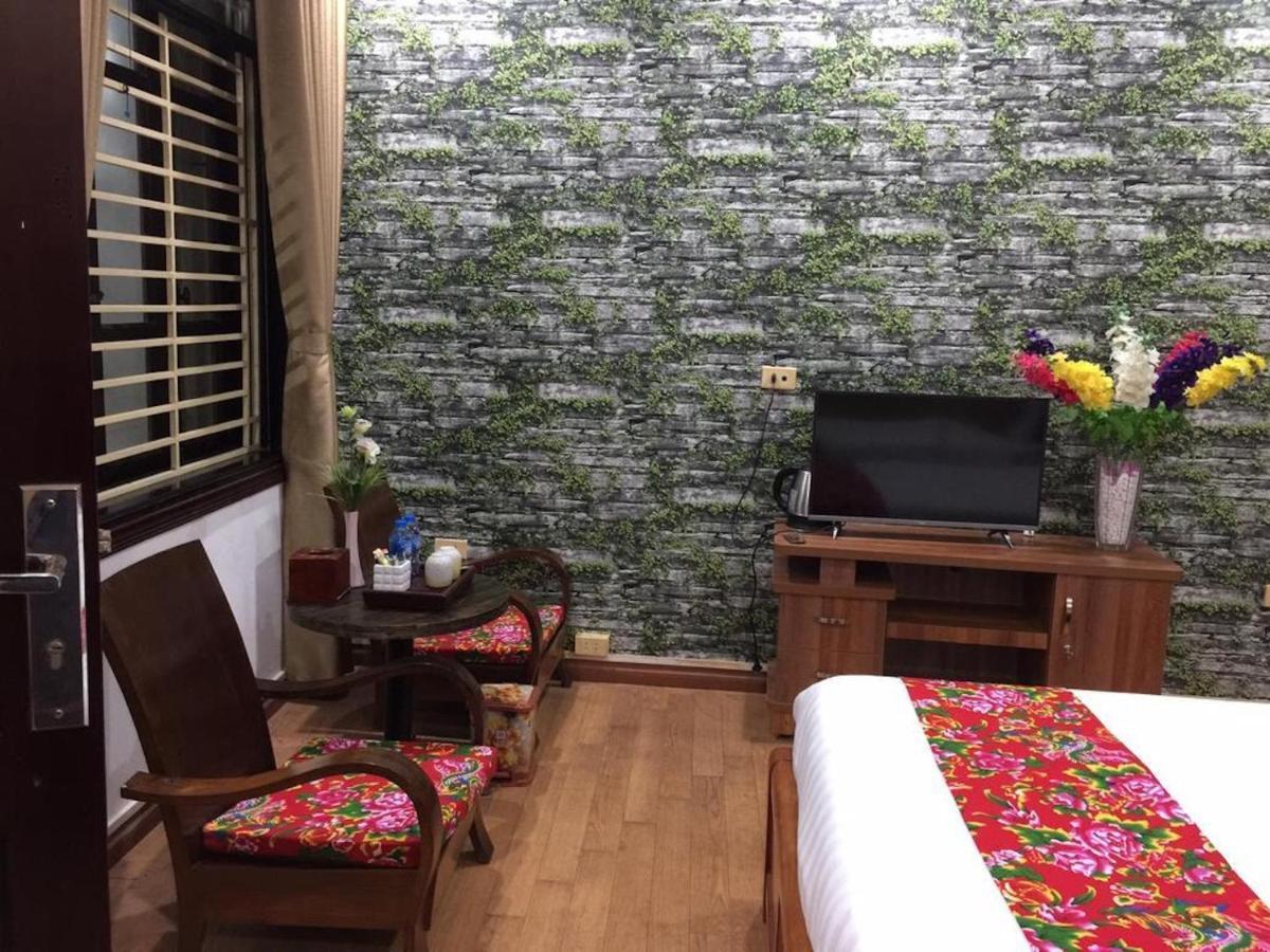 Dollar Homestay & Travel Hanoi Bagian luar foto