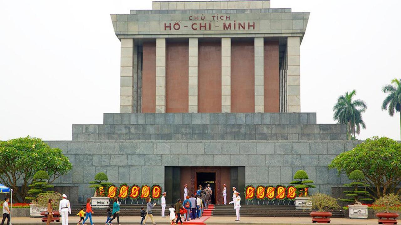 Dollar Homestay & Travel Hanoi Bagian luar foto