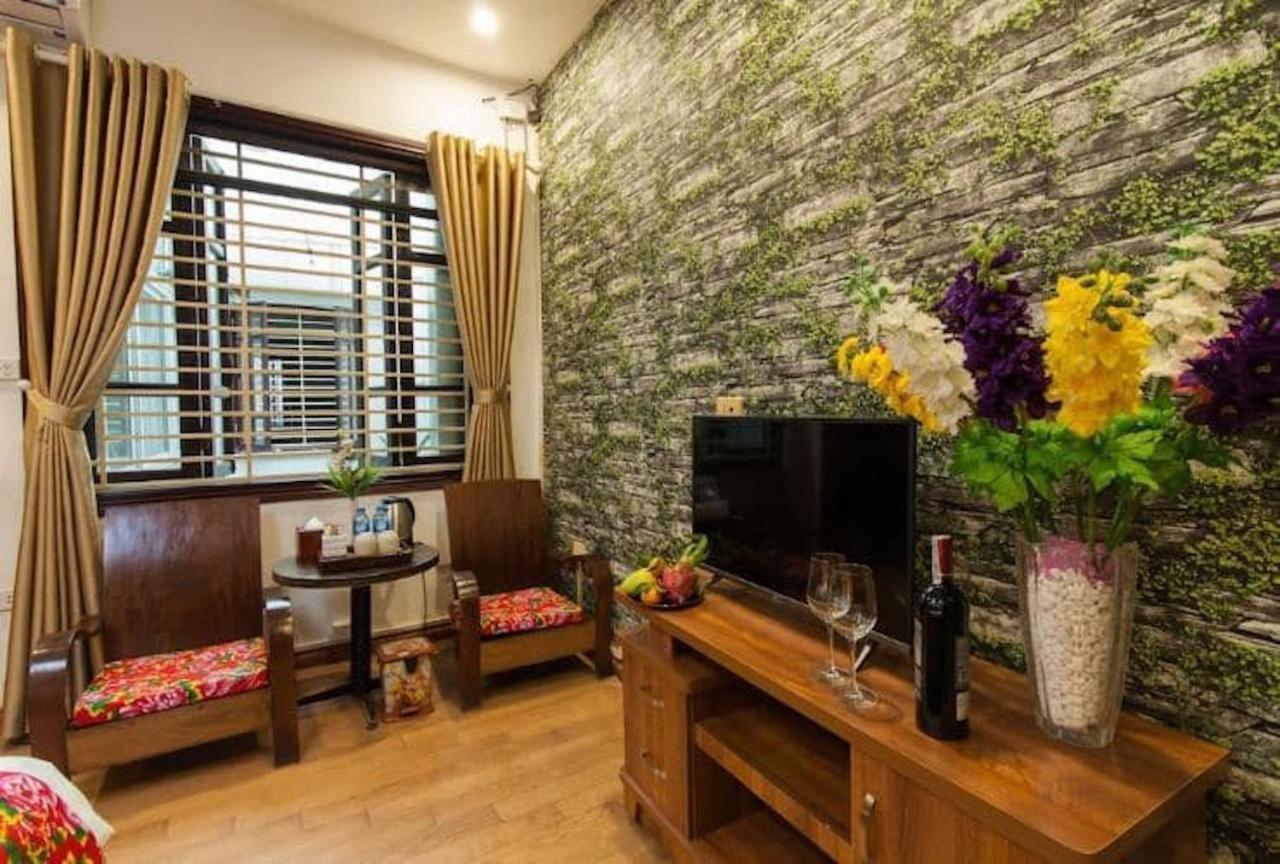 Dollar Homestay & Travel Hanoi Bagian luar foto